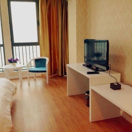 Zhenzhou Lantian Business Hotel 정저우 외부 사진