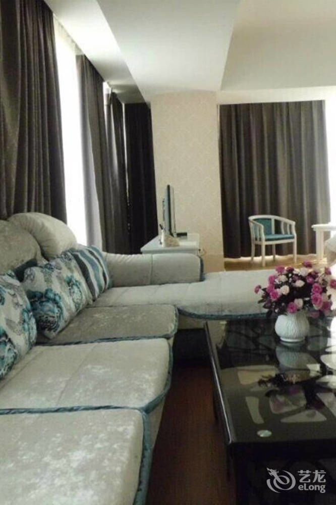 Zhenzhou Lantian Business Hotel 정저우 외부 사진